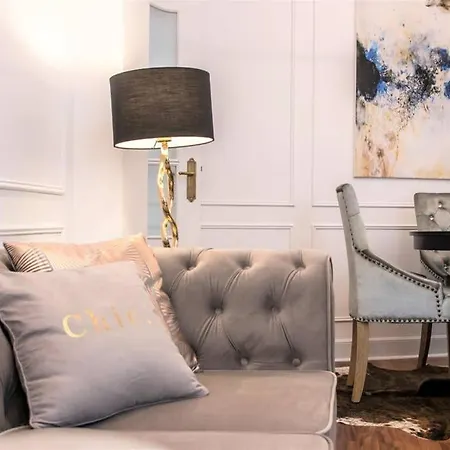 La Plaza Luxury Apartmán *