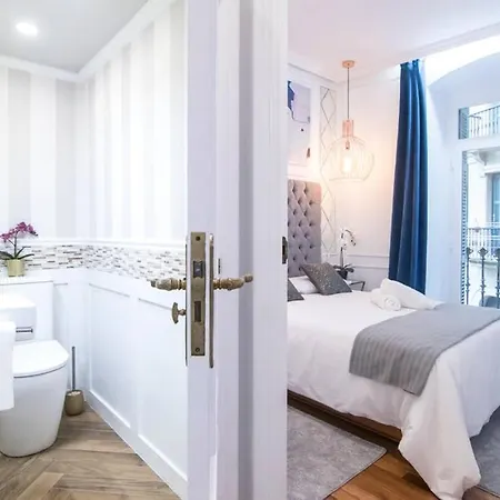 La Plaza Luxury Lägenhet *